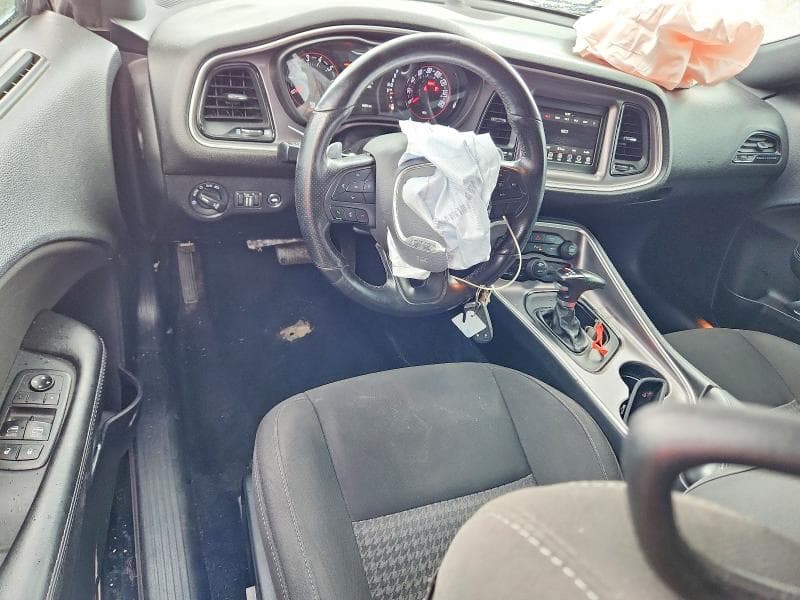 2019 DODGE CHALLENGER 8
