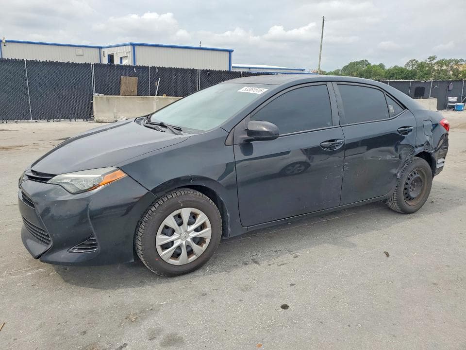 2018 TOYOTA COROLLA - 1