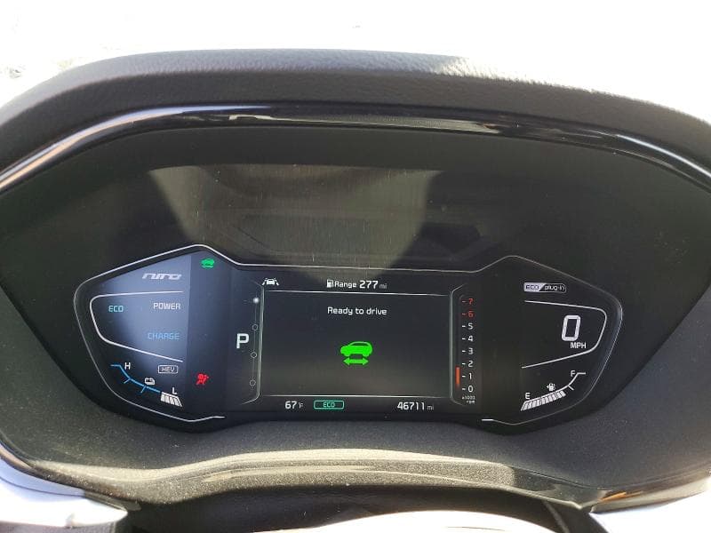 2020 KIA NIRO EX 9