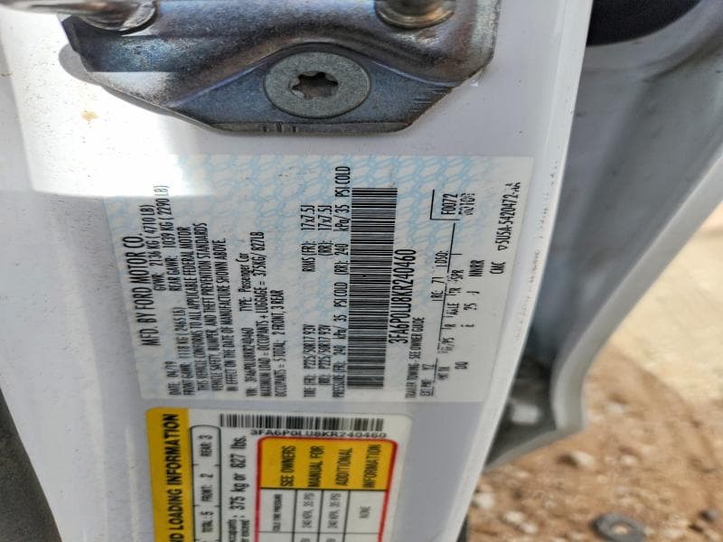 2019 FORD FUSION SE 12