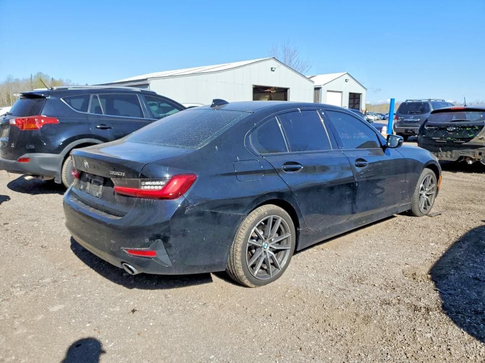 2021 BMW 330XI 3