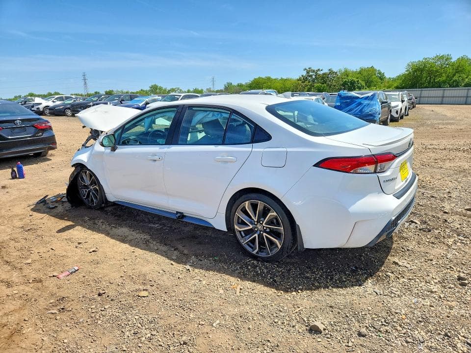 2022 TOYOTA COROLLA SE 2