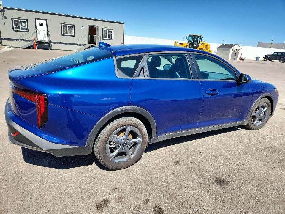 2025 KIA K4 LXS 3