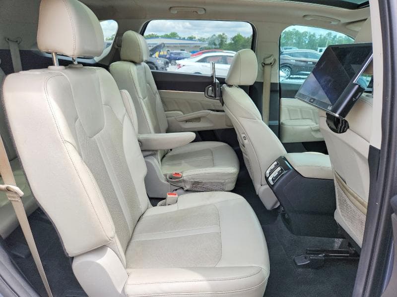 2022 KIA SORENTO SX 10