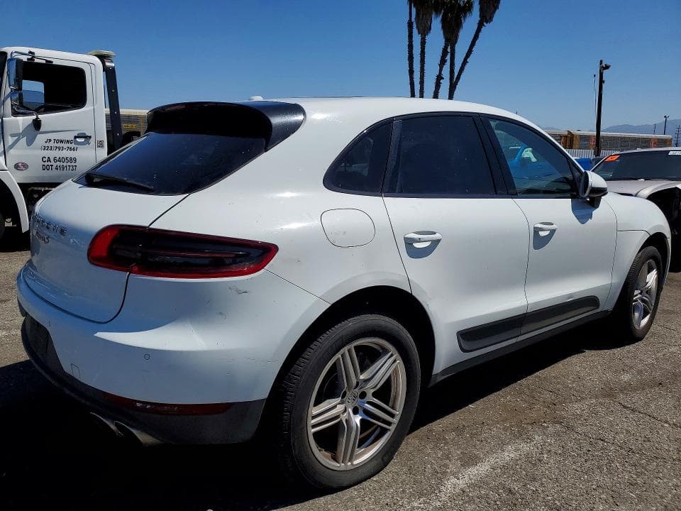 2017 PORSCHE MACAN S 3