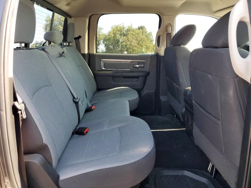 2023 RAM 1500 CLASSIC SLT 10