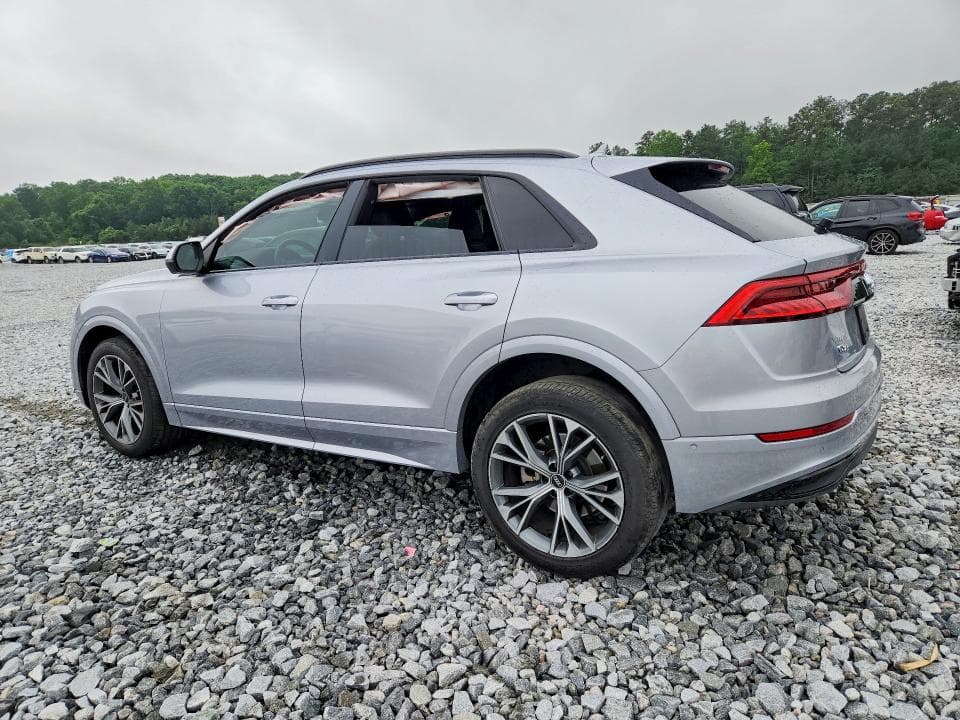 2021 AUDI Q8 PREMIUM 2