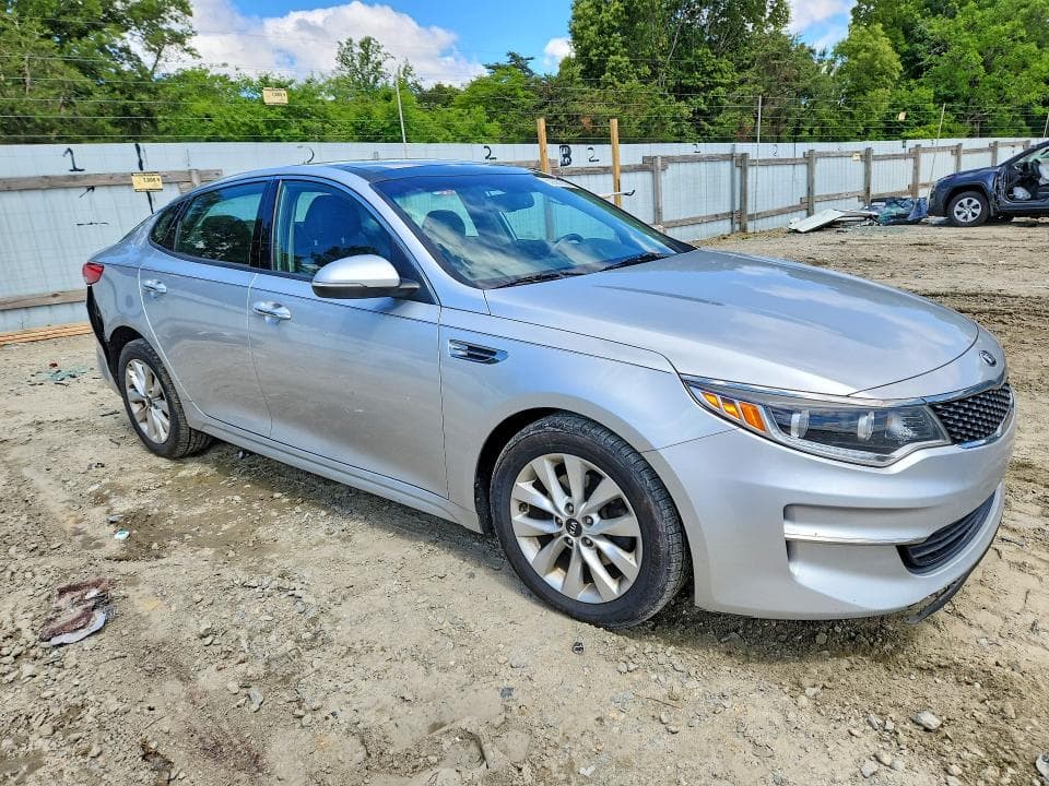 2017 KIA OPTIMA EX 4