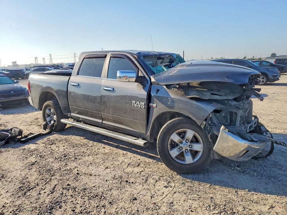 2018 RAM 1500 SLT 4