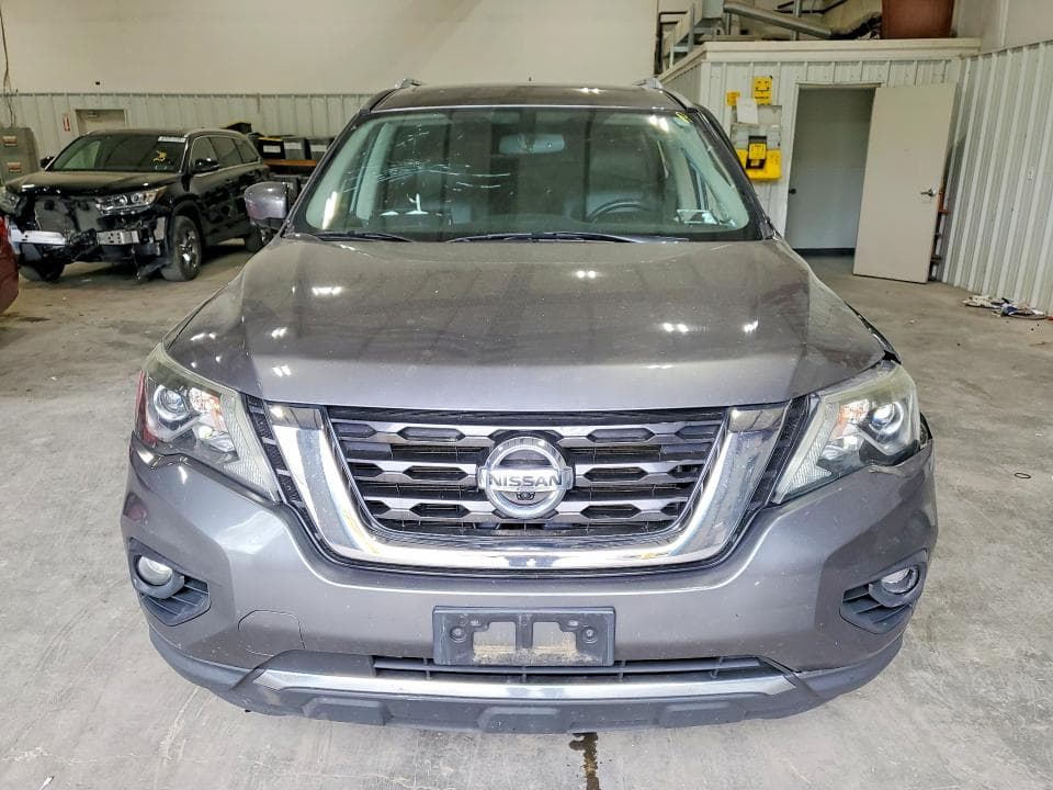 2017 NISSAN PATHFINDER PLATINUM 5