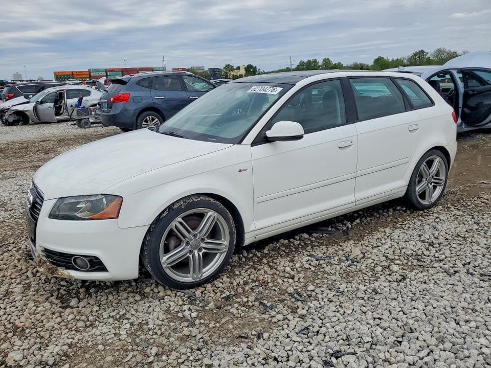 2011 AUDI A3