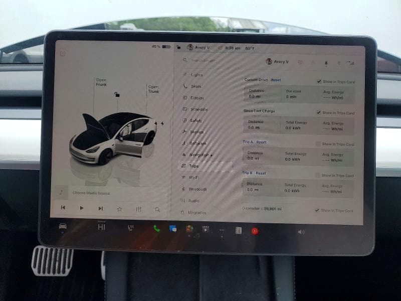 2023 TESLA MODEL 3 18