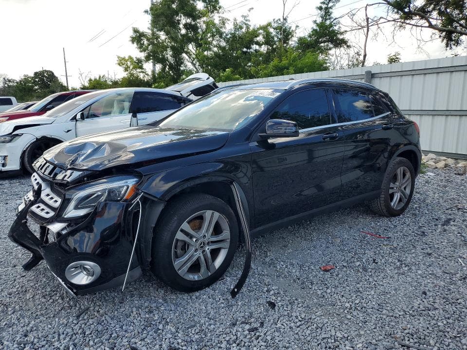 2020 MERCEDES-BENZ GLA 250 - 1