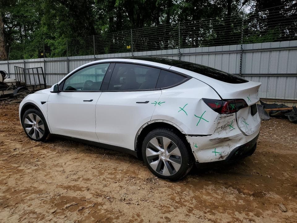 2023 TESLA MODEL Y 2