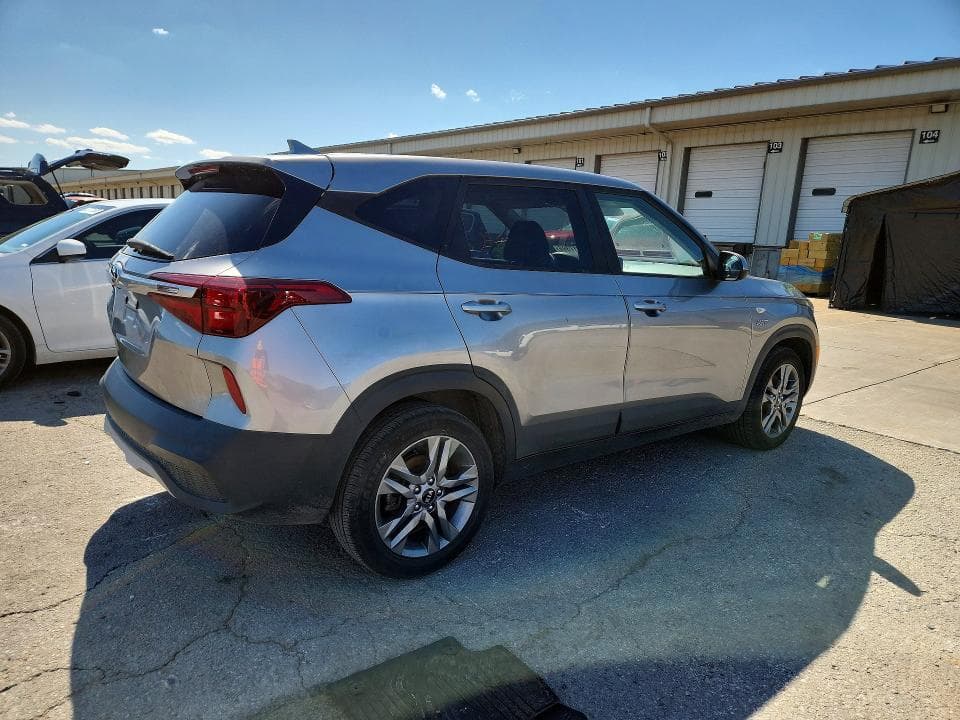 2021 KIA SELTOS LX 3