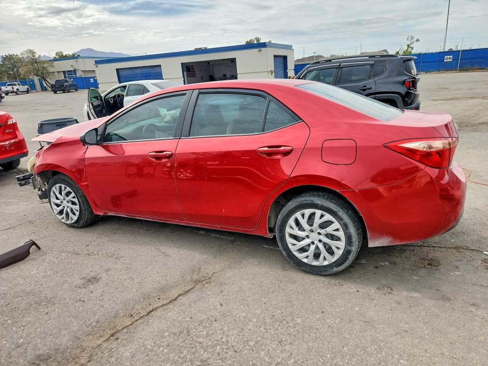 2018 TOYOTA COROLLA LE 2