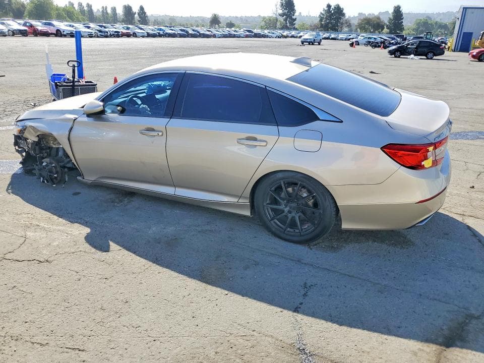 2018 HONDA ACCORD LX 2