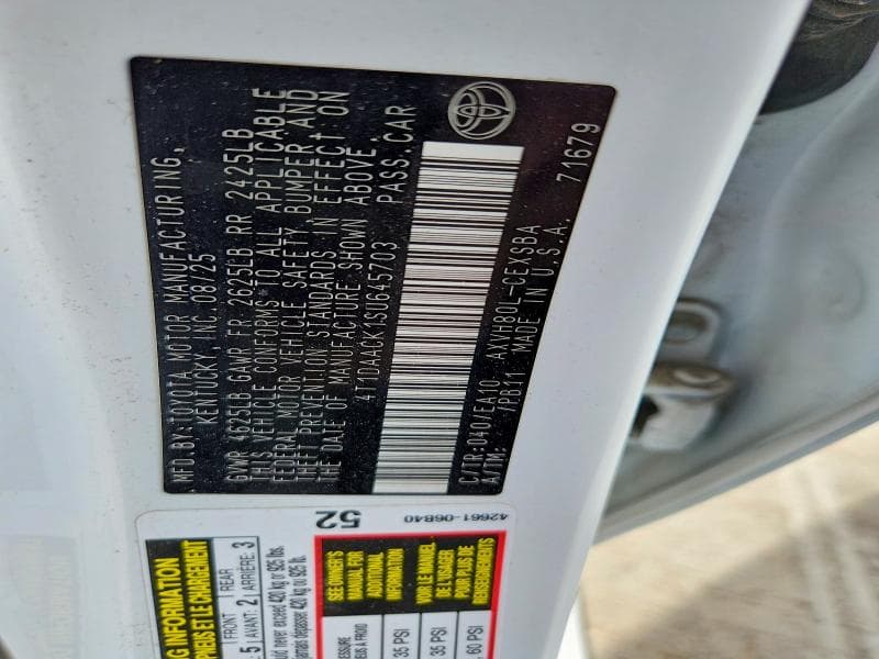 2025 TOYOTA CAMRY SE 12