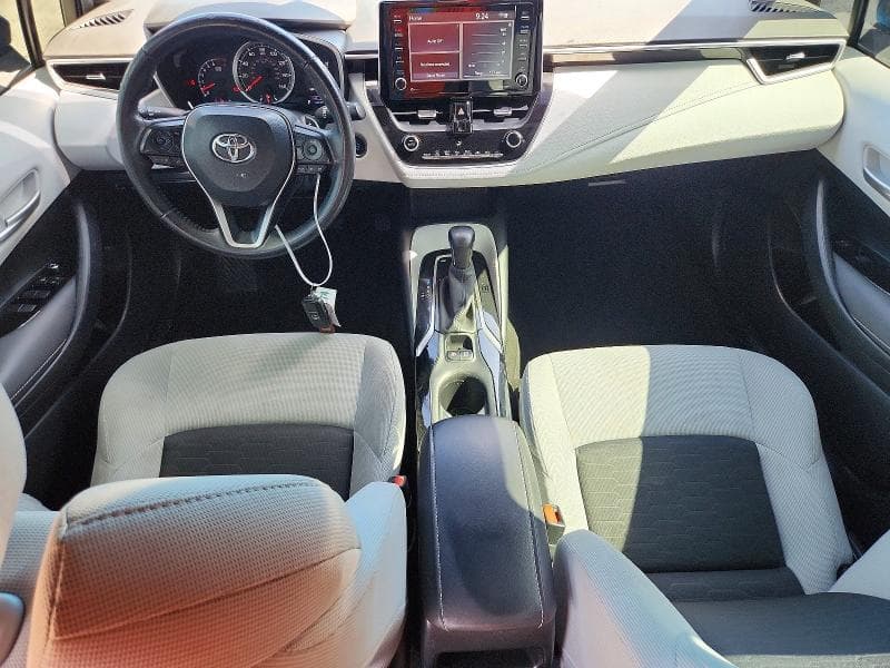 2021 TOYOTA COROLLA HATCHBACK SE 8