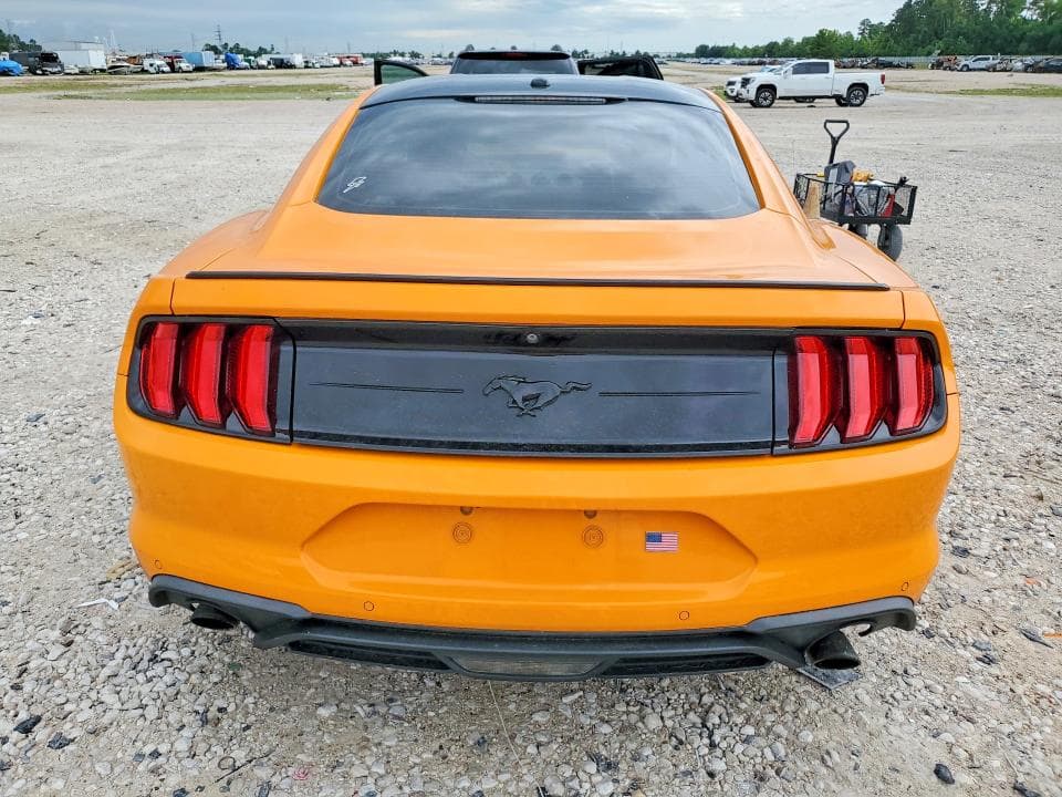 2019 FORD MUSTANG 6