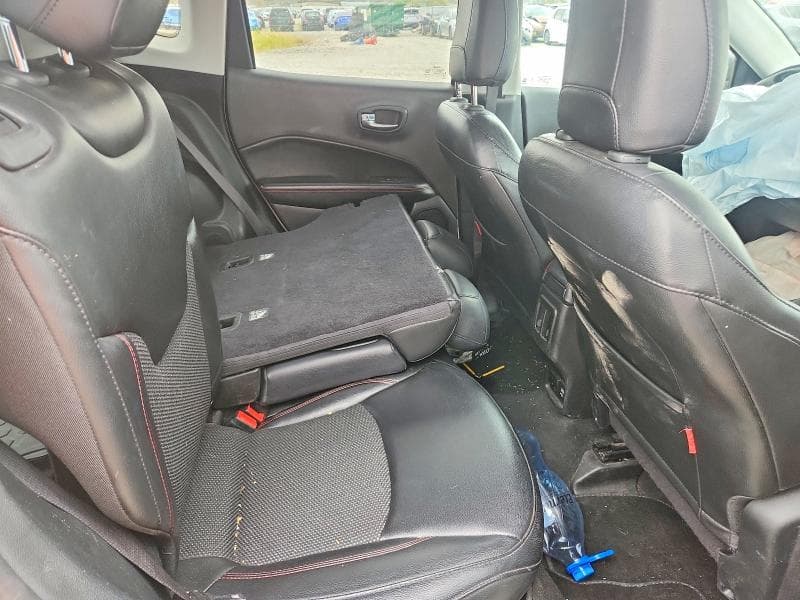 2019 JEEP COMPASS TRAILHAWK 10