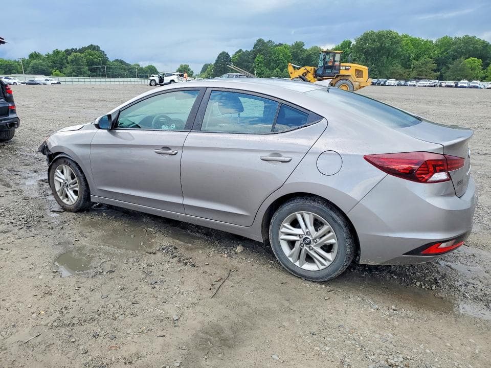 2020 HYUNDAI ELANTRA SEL 2