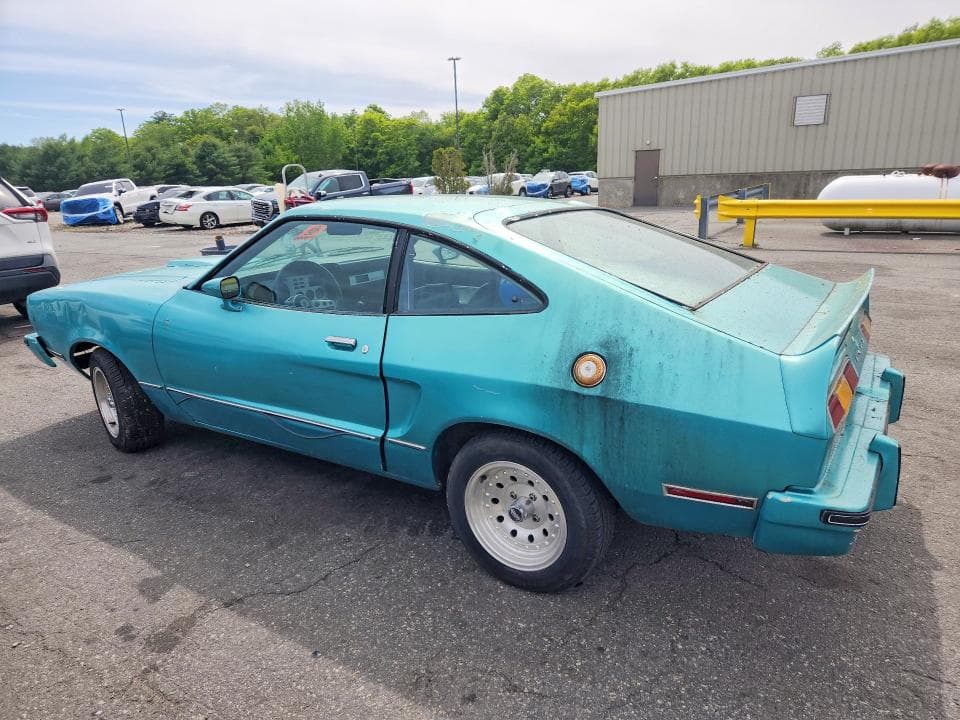 1977 FORD MUSTANG 2