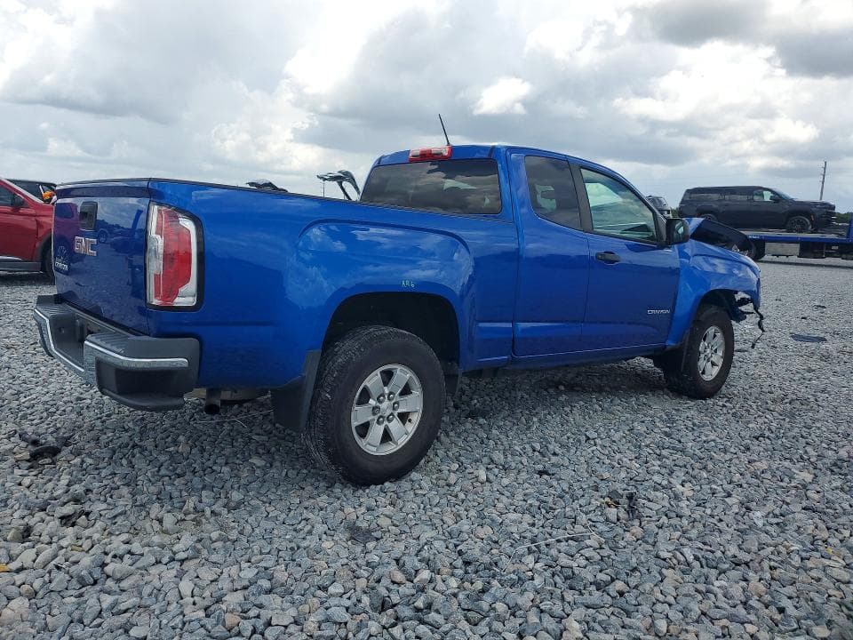 2018 GMC CANYON 3