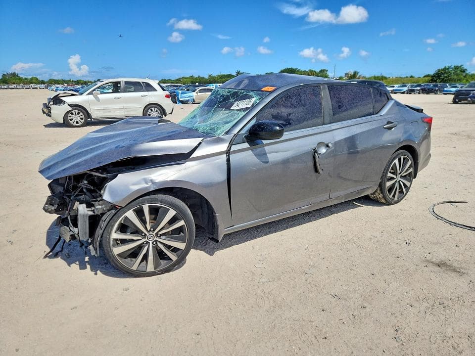 2020 NISSAN ALTIMA SR - 1