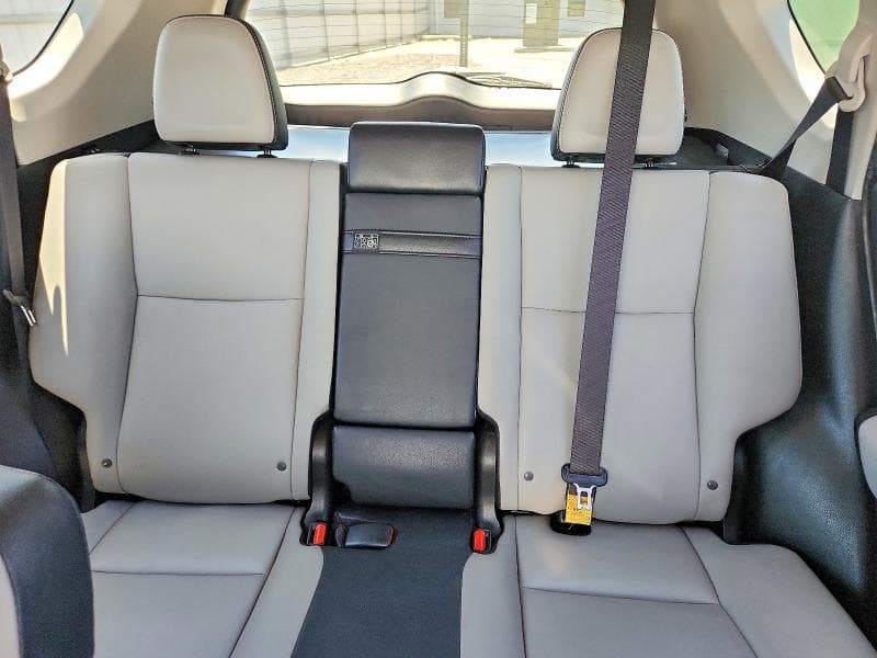 2017 TOYOTA RAV4 HV LIMITED 10