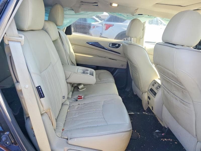 2019 INFINITI QX60 LUXE 10