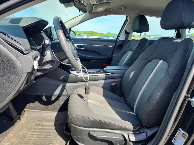 2020 HYUNDAI SONATA SE 7