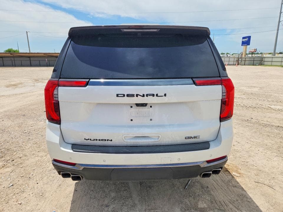 2025 GMC YUKON XL DENALI ULTIMATE 6