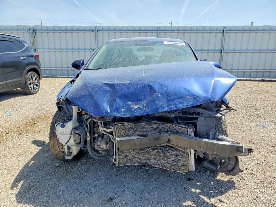 2017 HYUNDAI ELANTRA SE 5