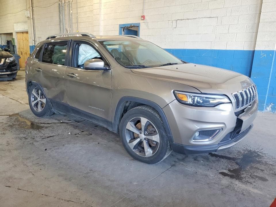 2019 JEEP CHEROKEE LIMITED 4