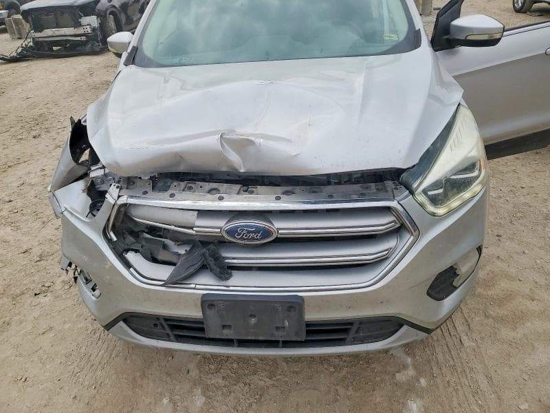 2017 FORD ESCAPE TITANIUM 12