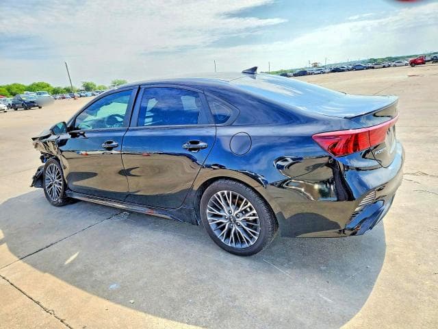 2023 KIA FORTE GT LINE 2