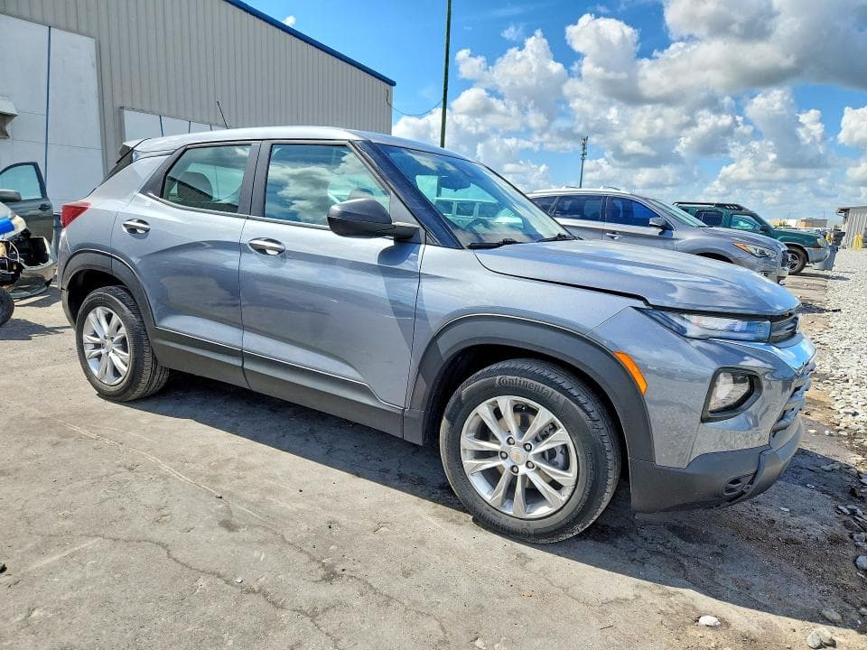 2022 CHEVROLET TRAILBLAZER LS 4