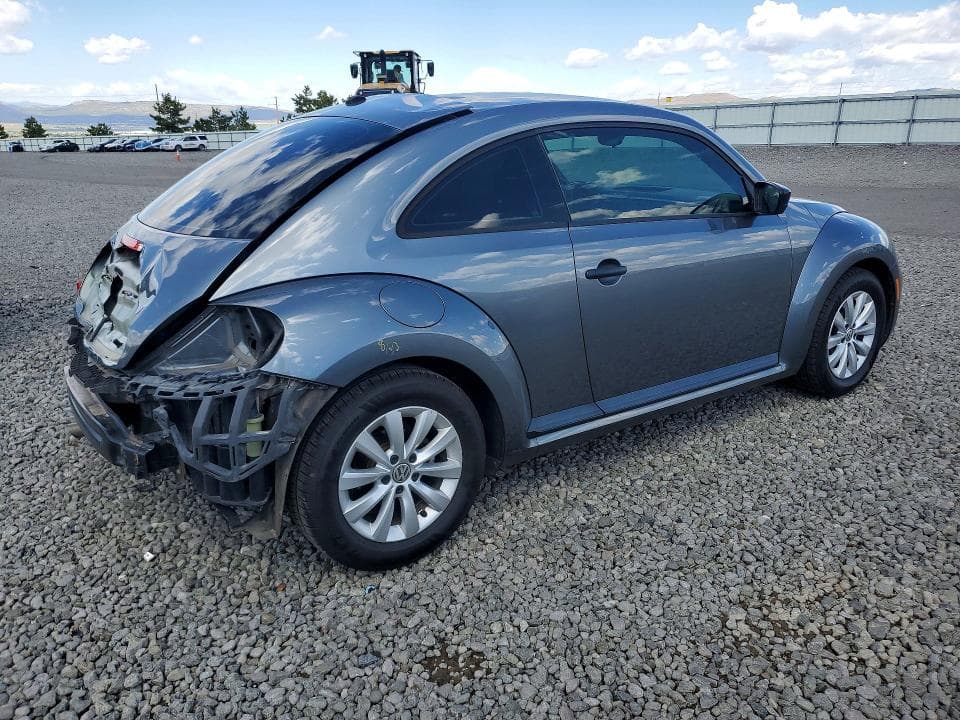 2017 VOLKSWAGEN BEETLE 1.8T 3