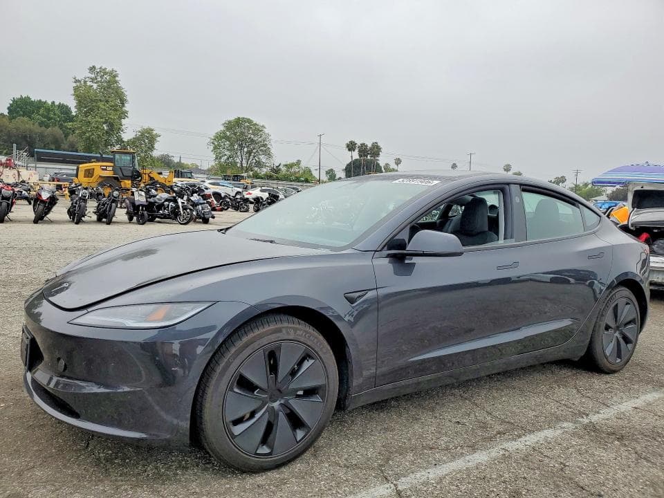 2025 TESLA MODEL 3 - 1