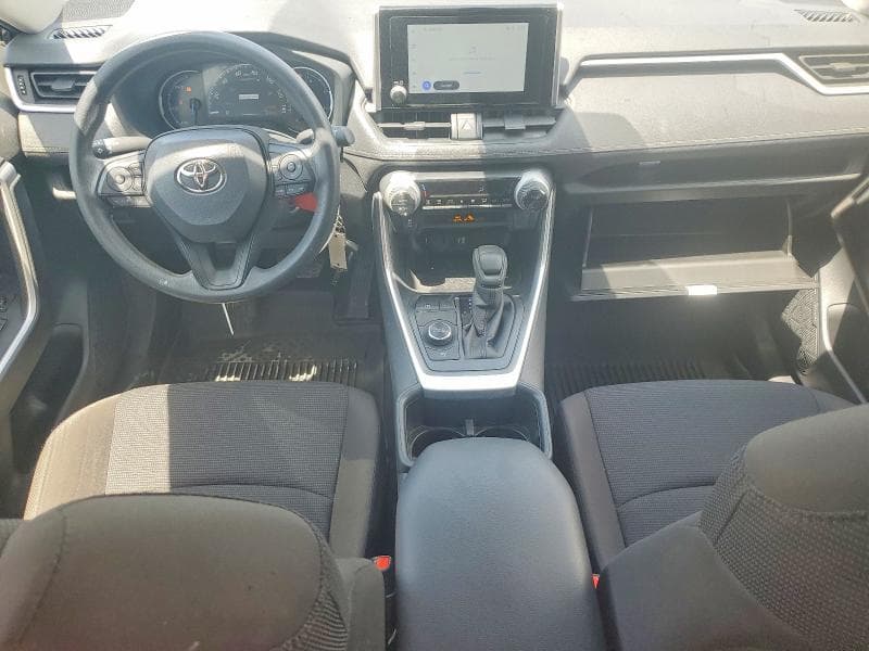 2025 TOYOTA RAV4 LE 8