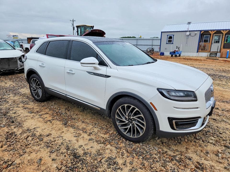 2020 LINCOLN NAUTILUS RESERVE 4