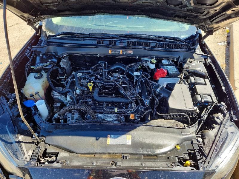 2019 FORD FUSION SE 11