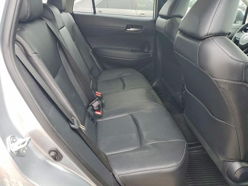 2024 TOYOTA COROLLA CROSS XLE 11