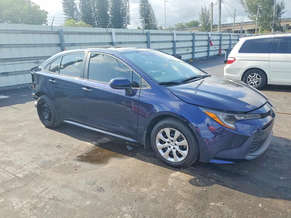 2026 TOYOTA COROLLA LE 4