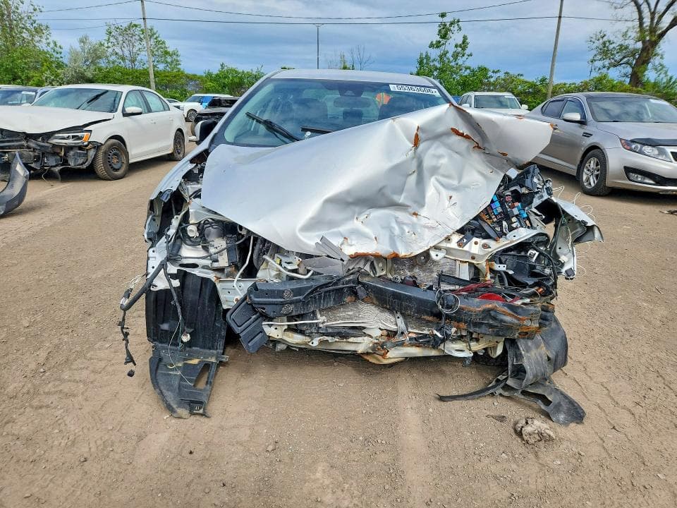 2019 TOYOTA COROLLA 5