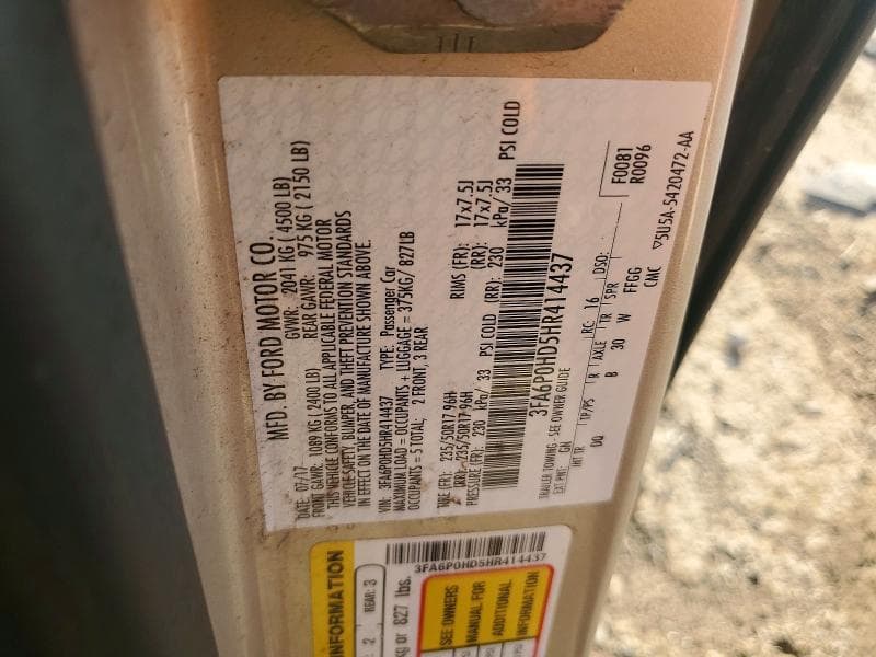 2017 FORD FUSION SE 12