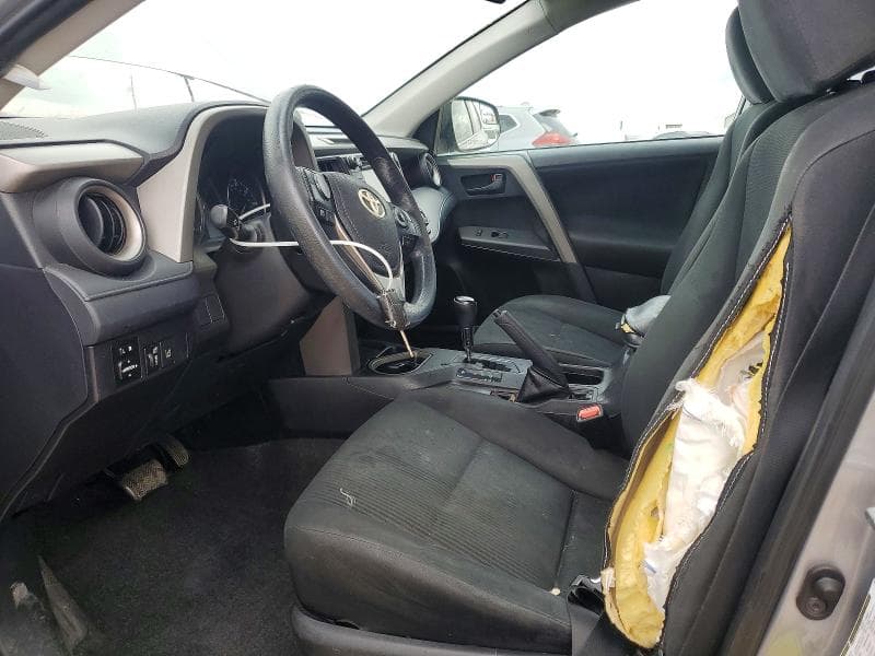 2017 TOYOTA RAV4 LE 7