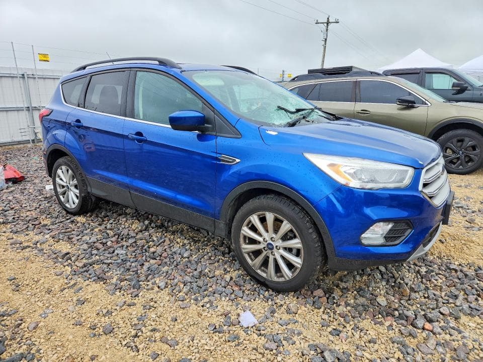 2019 FORD ESCAPE SEL 4
