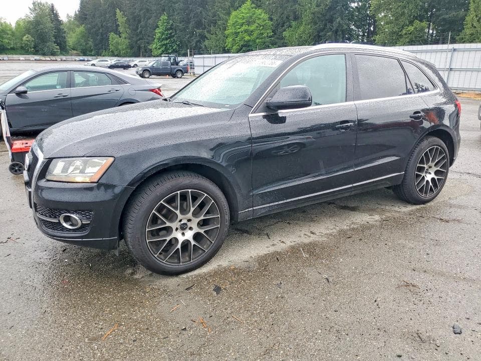 2010 AUDI Q5 PREMIUM - 1